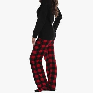 ❤HP🖤 Buffalo Plaid Women's Pajamas
